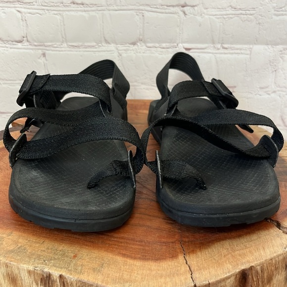 Chaco Lowdown Sandal in Black - Picture 3 of 11